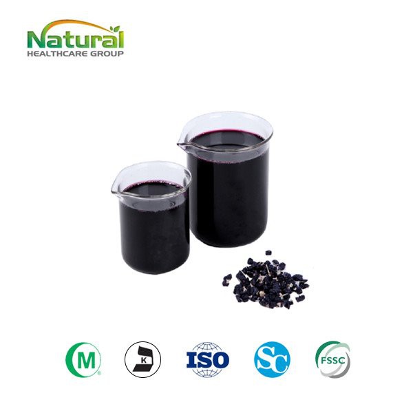 Sok od crnih goji bobica